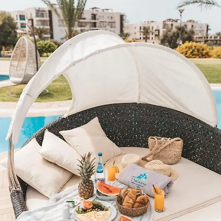 Apartment Thalassa With Sea View *